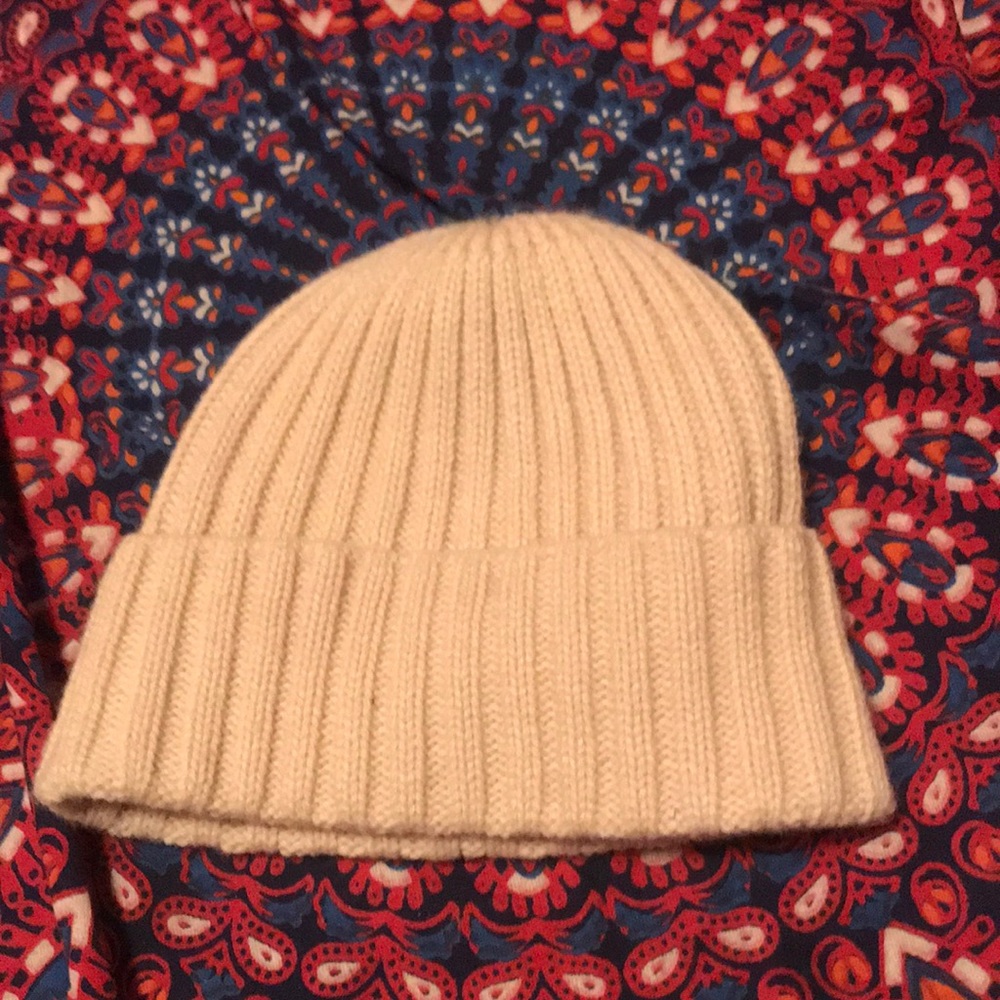 Beige hat